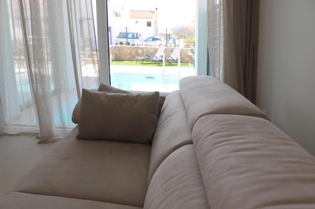 Brand New Apartment With Private Pool Njivice Bagian luar foto